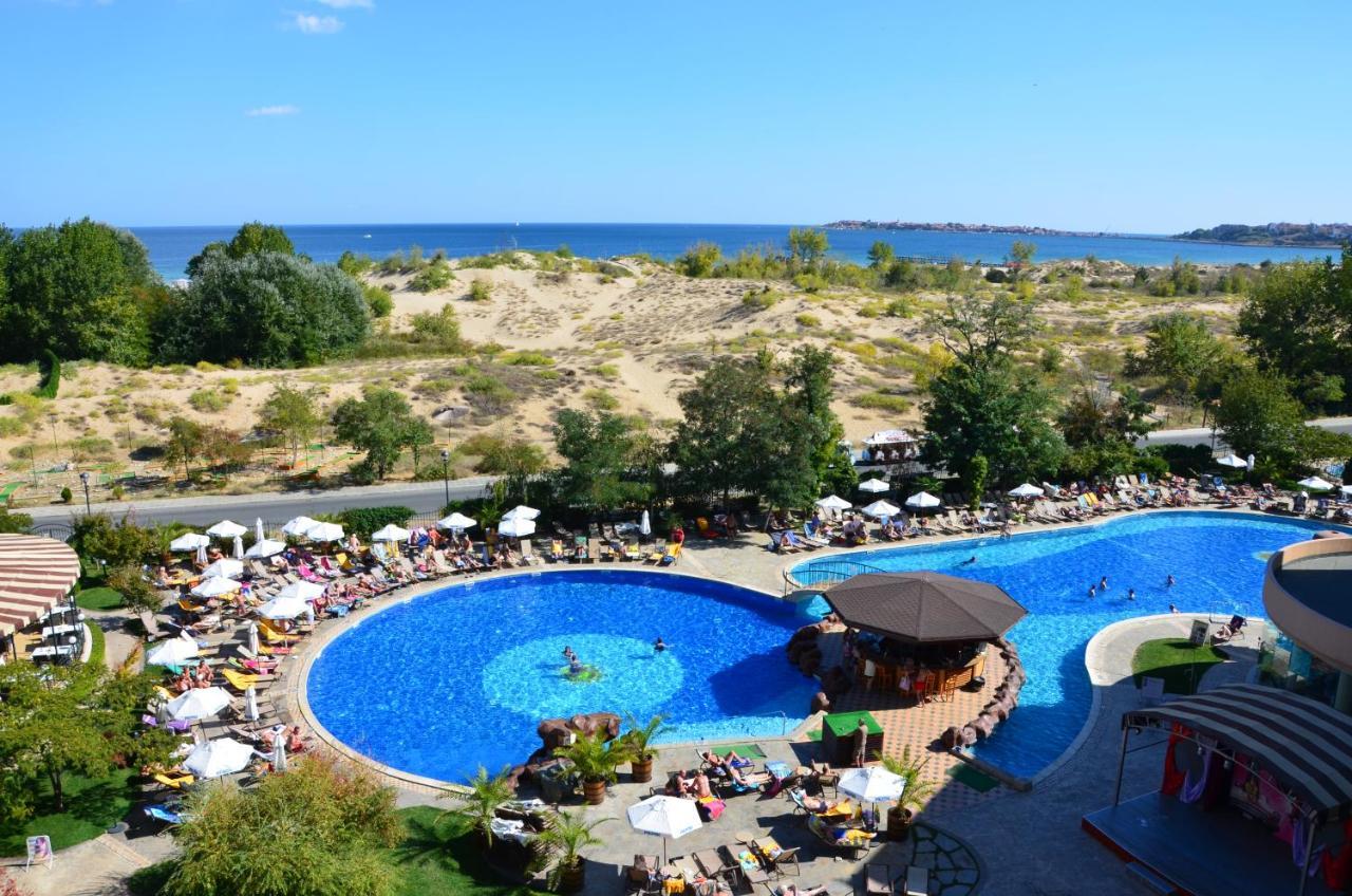 Tiara Beach Hotel Sunny Beach Exterior photo